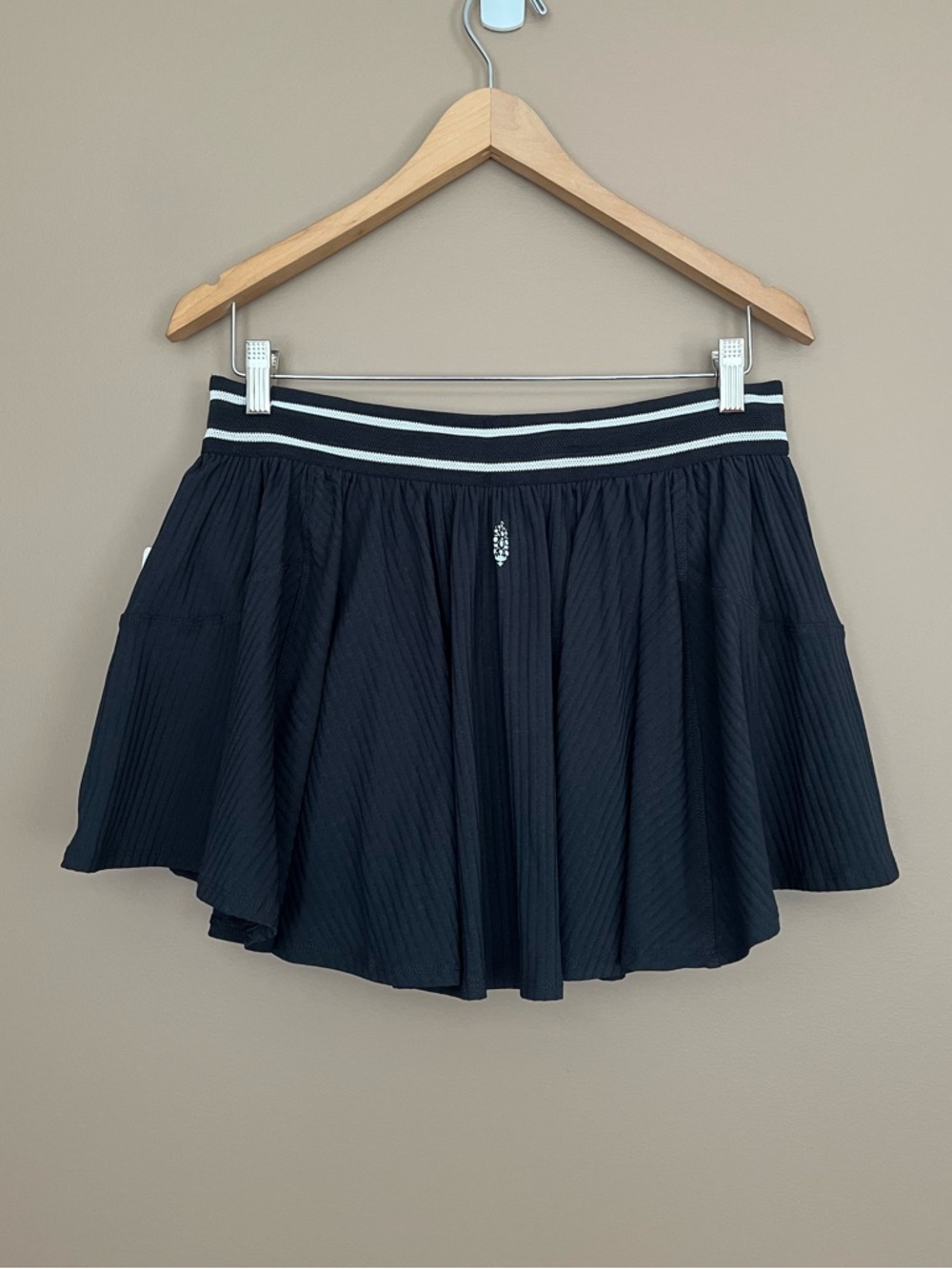 {FP Movement} Sultry Skort in Black - Womens Large - NWT - Picture 6 of 14